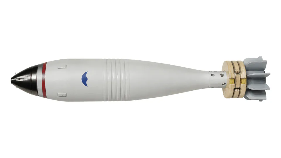 120 mm M87P1 illuminating mortar bomb