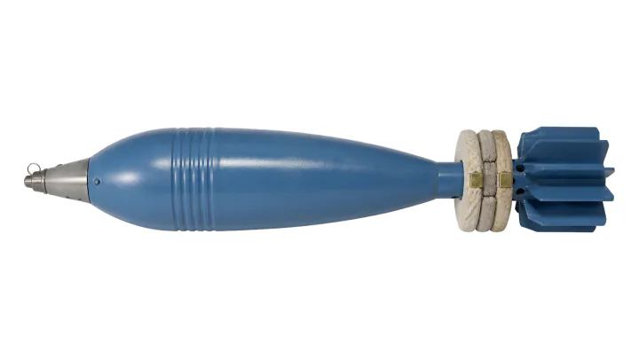 120 mm M64P3 white phosphorus smoke mortar bomb