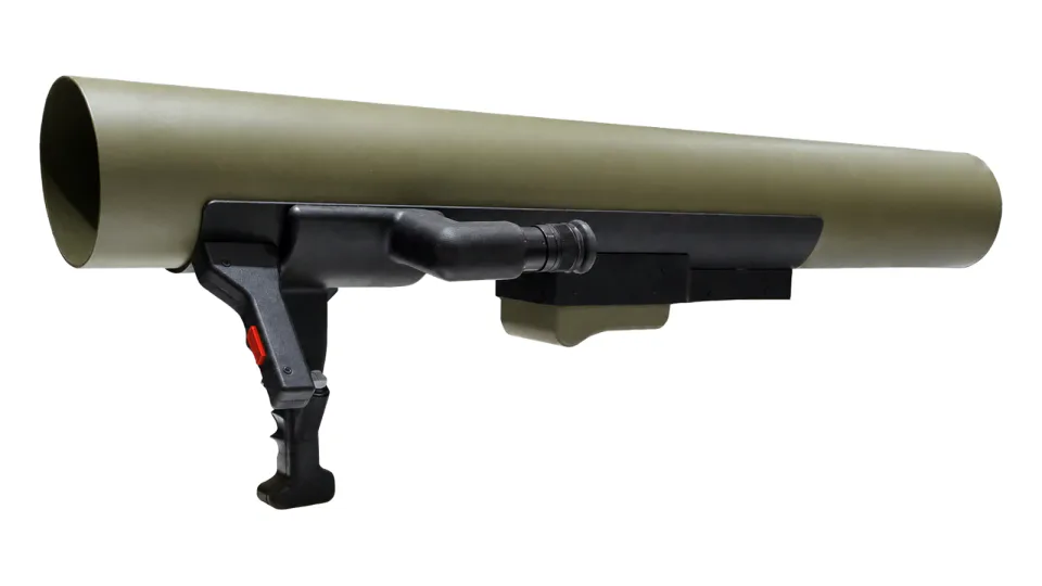 145 mm light fire-and-forget anti-tank guided missile