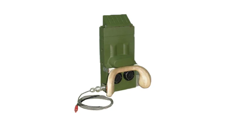 M66 A2 MS passive driver periscope