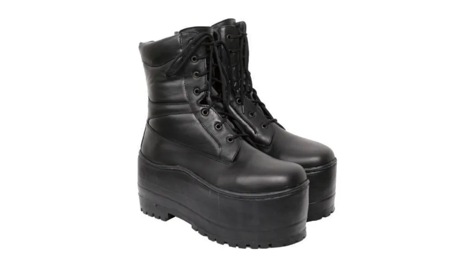 MD-03 demining boots