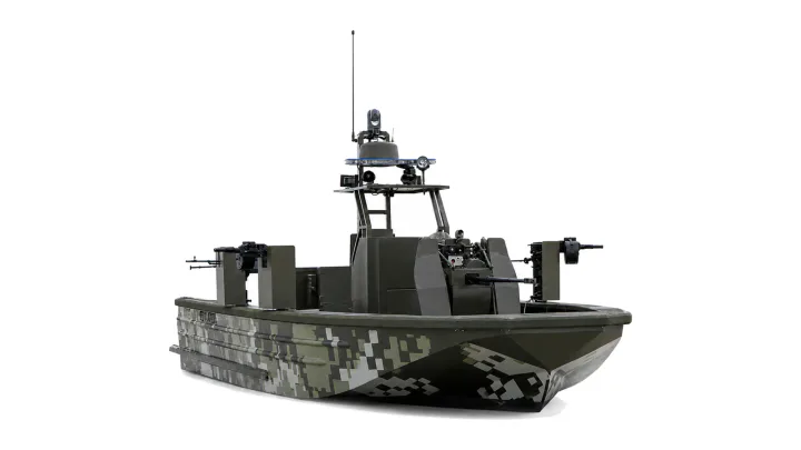 Multirole fast combat boat