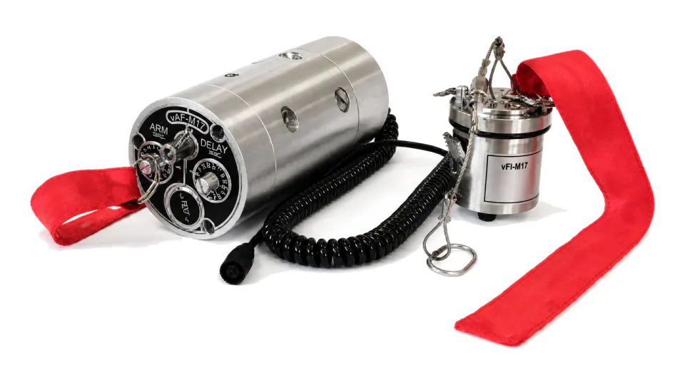 vAF-M17 aerial bomb fuze with vFI-M17 initiator
